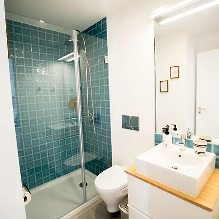 Vale Quiet And Comfortable Apartment * ליסבון