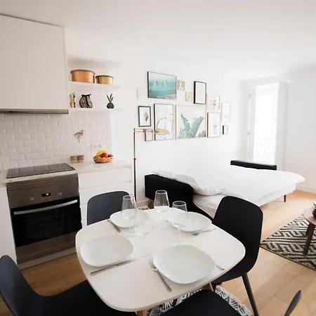 Vale Quiet And Comfortable Apartment ליסבון