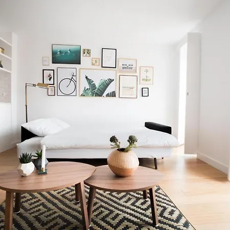 Vale Quiet And Comfortable Апартаменти