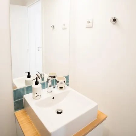 Vale Quiet & Comfort Flat