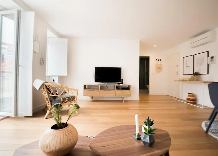 Vale Quiet And Comfortable