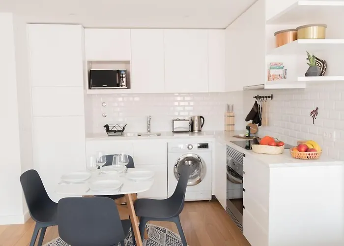 Vale Quiet And Comfortable